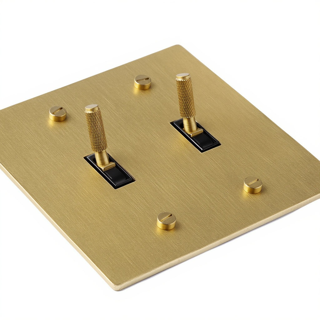 Atelier Toggle Plate, Single