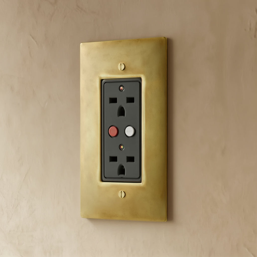 Atelier GFCI Socket Plate, Single